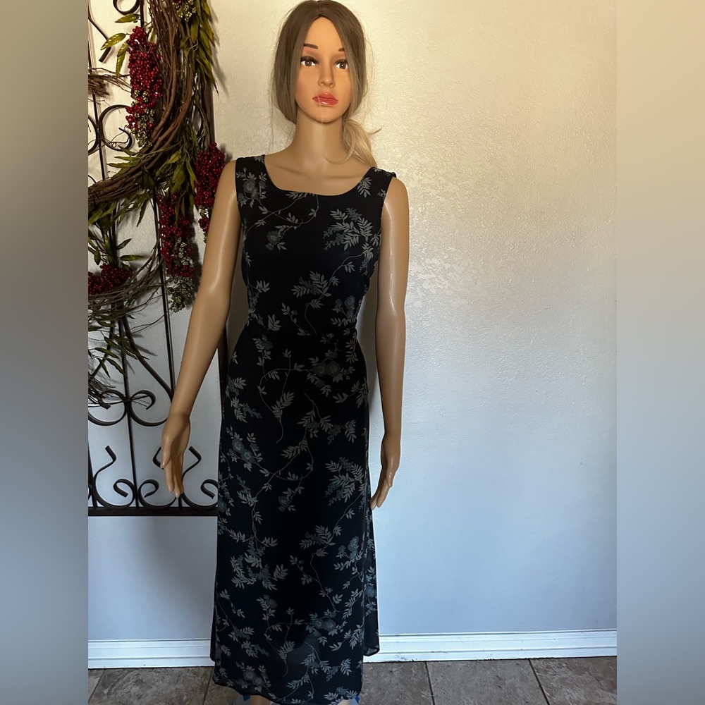 Long dress black size L